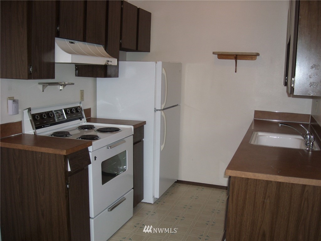 1010 Perry Avenue, Unit 103 Bremerton, WA 98310 - Photo 9 of 21 Gallery Image 9
