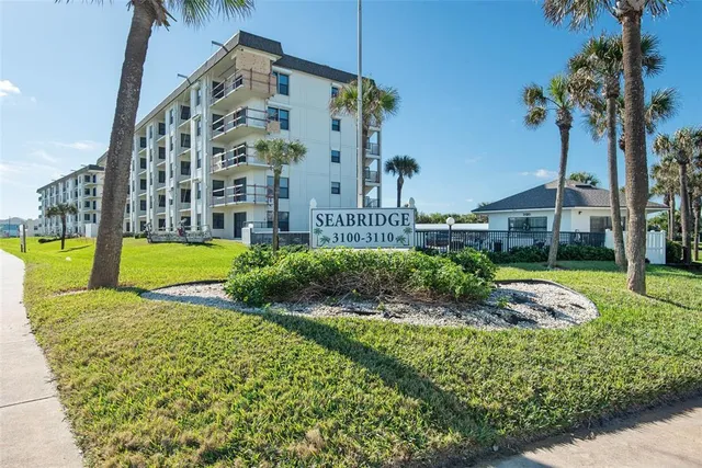 $299,999 | 3100 Ocean Shore Boulevard, Unit 405, Ormond Beach, FL 32176