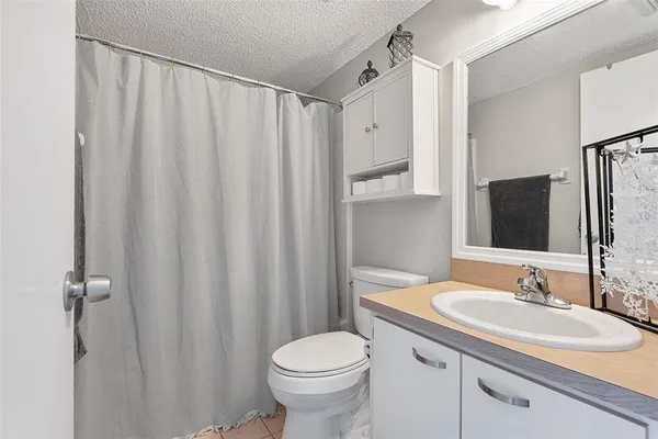 $273,000 | 3100 Ocean Shore Boulevard, Unit 405, Ormond Beach, FL 32176