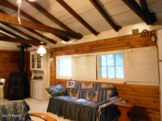 124 Old Rte 402 Dingmans Ferry, PA 18328 - Photo 11 of 33