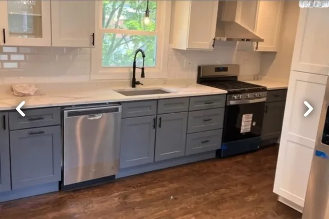 $2,750 | 201 South Vine Street, Unit 2, Hinsdale, IL 60521