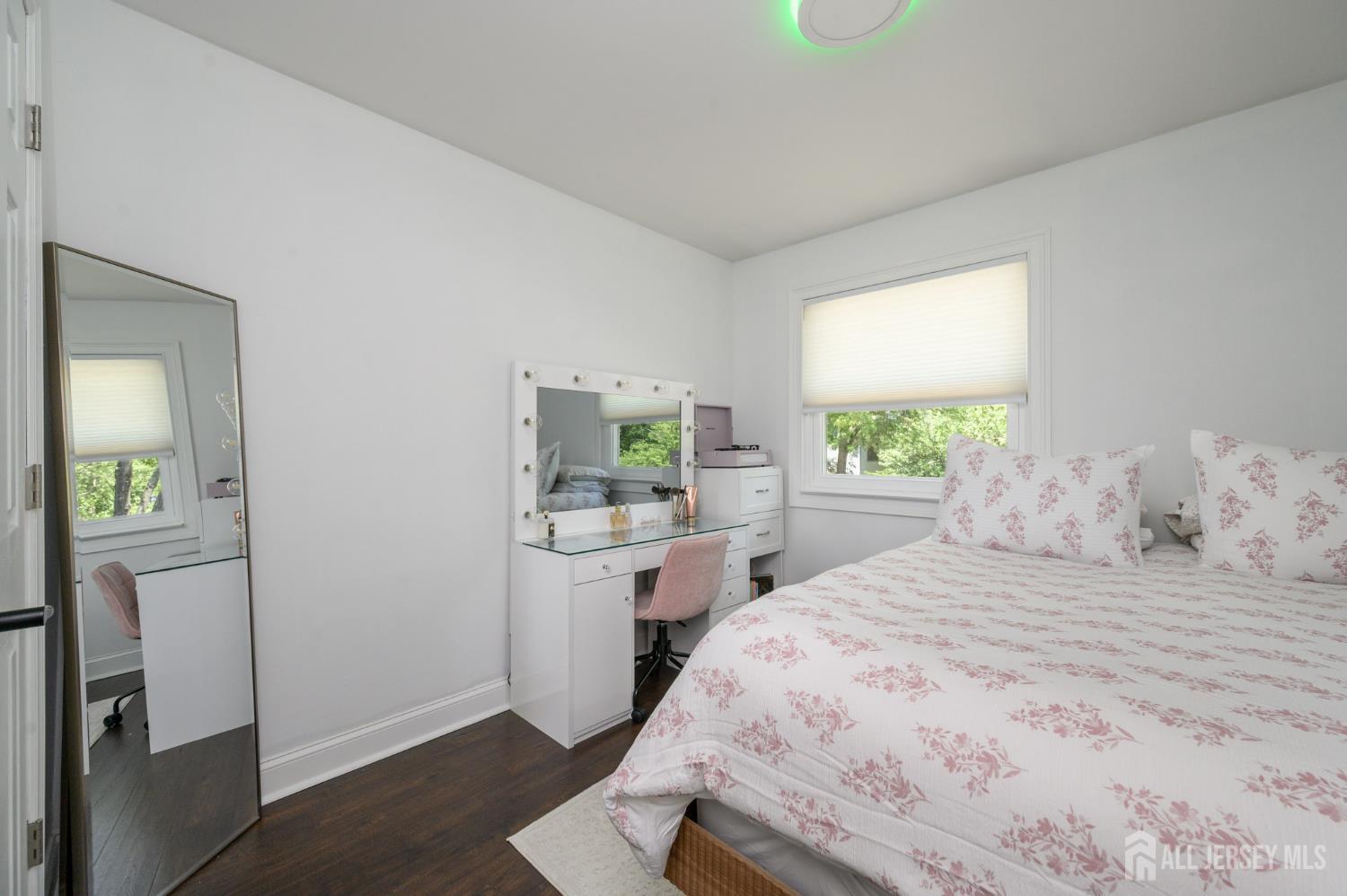 16 Finch Road Howell, NJ 07731 - Photo 18 of 35