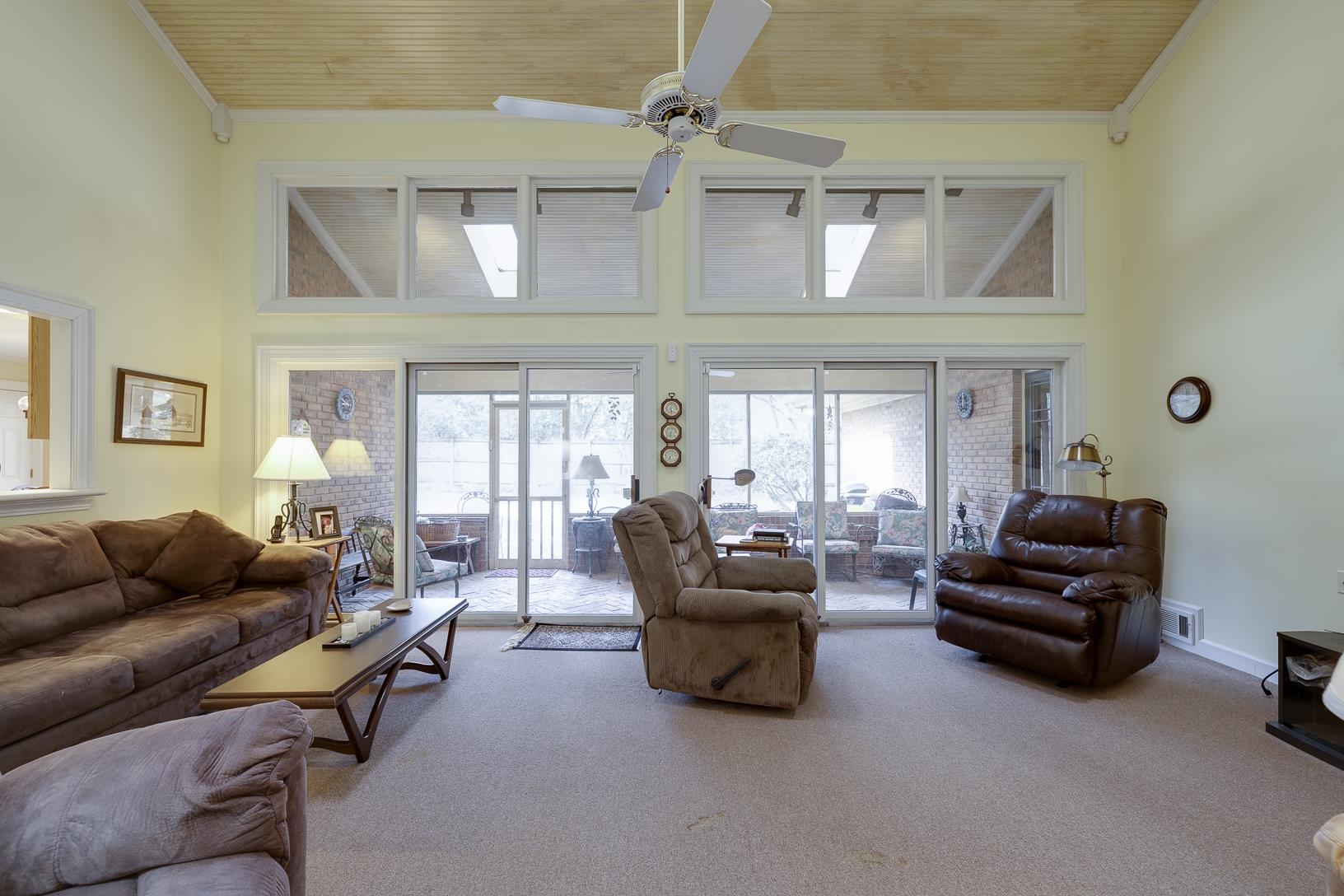 2017 Kirby Road Memphis, TN 38119 - Photo 9 of 22 Gallery Image 9