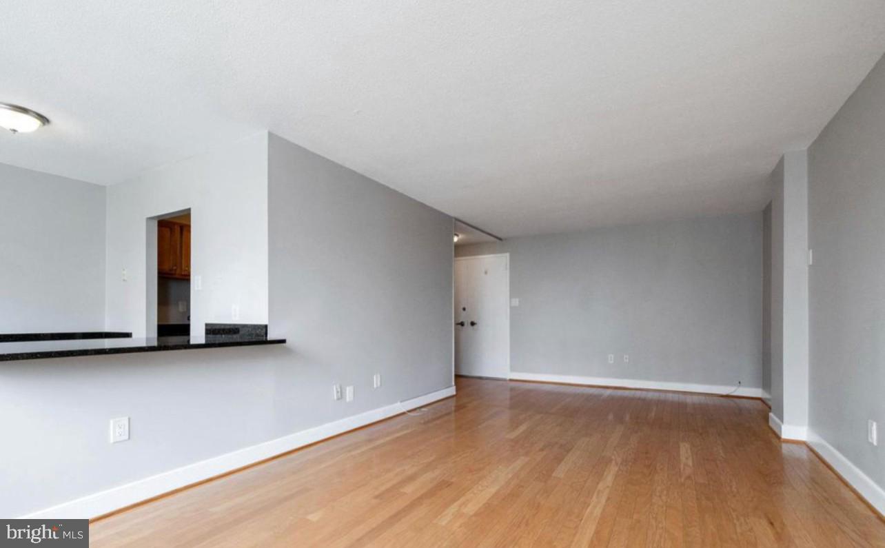 1220 Blair Mill Road, Unit 300 Silver Spring, MD 20910 - Photo 2 of 13 Gallery Image 2