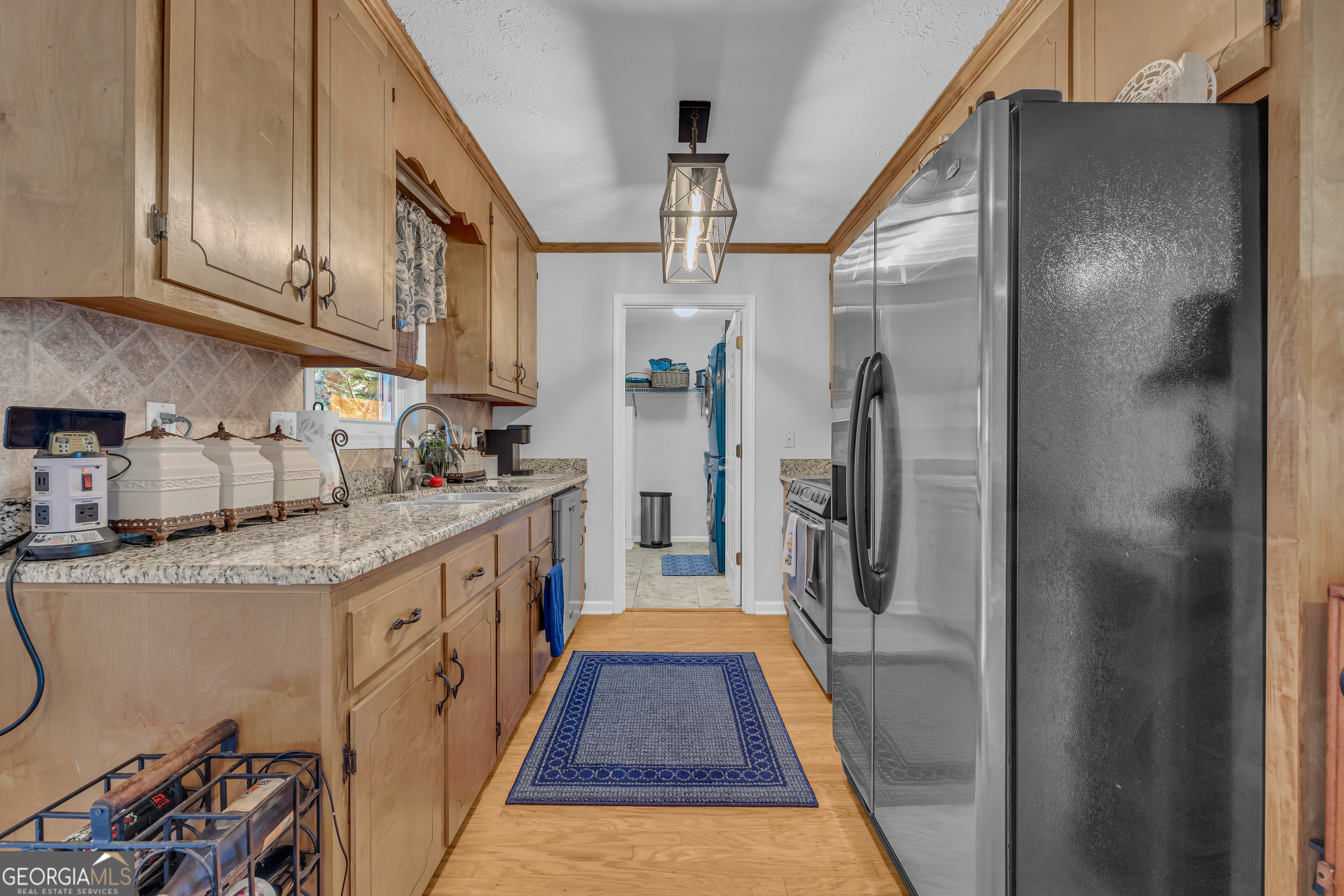 120 Breezy Point Hartwell, GA 30643 - Photo 4 of 74