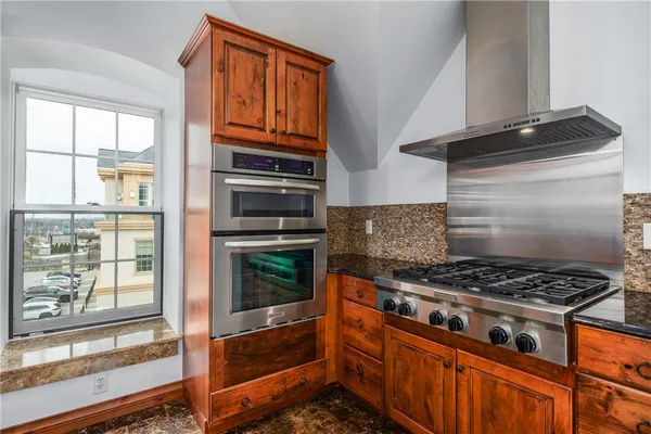 $739,000 | 1000 Chapel View Boulevard, Unit 312, Cranston, RI 02920
