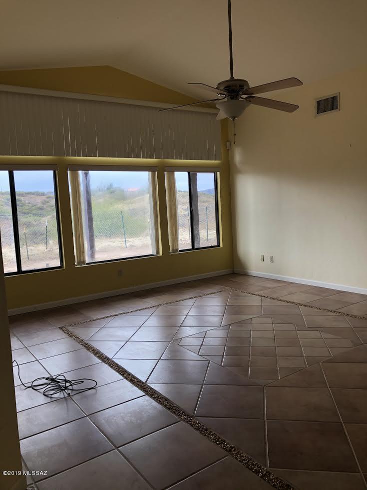 975 Calle Amarillo Rio Rico, AZ 85648 - Photo 4 of 7