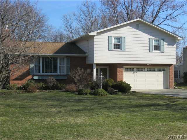539 Greenfield Road Lewiston, NY 14092 - Photo 1 of 1 Exterior Front. WELCOME!! Brick front home featur