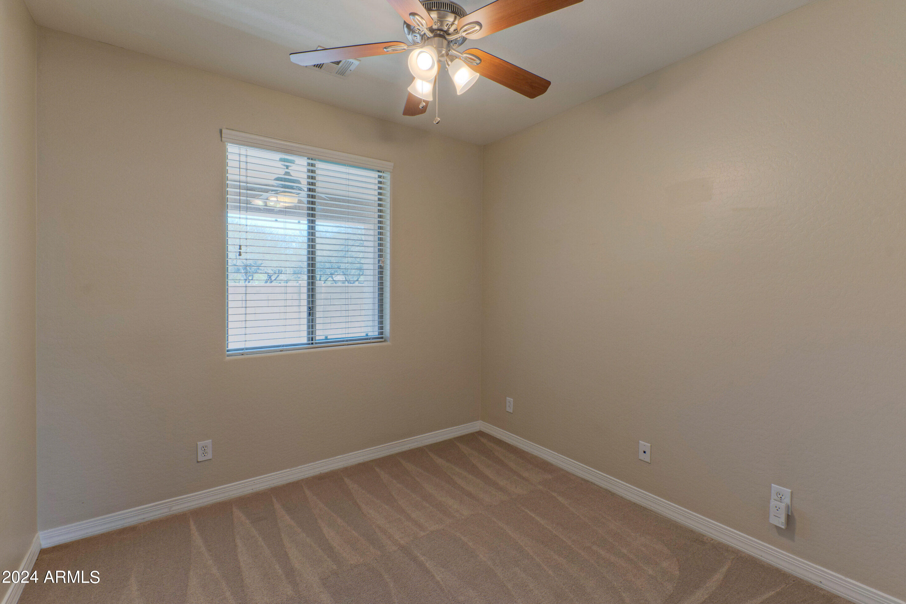4525 East Blue Sage Road Gilbert, AZ 85297 - Photo 21 of 45 4525 East Blue Sage Road-print-018-012-g