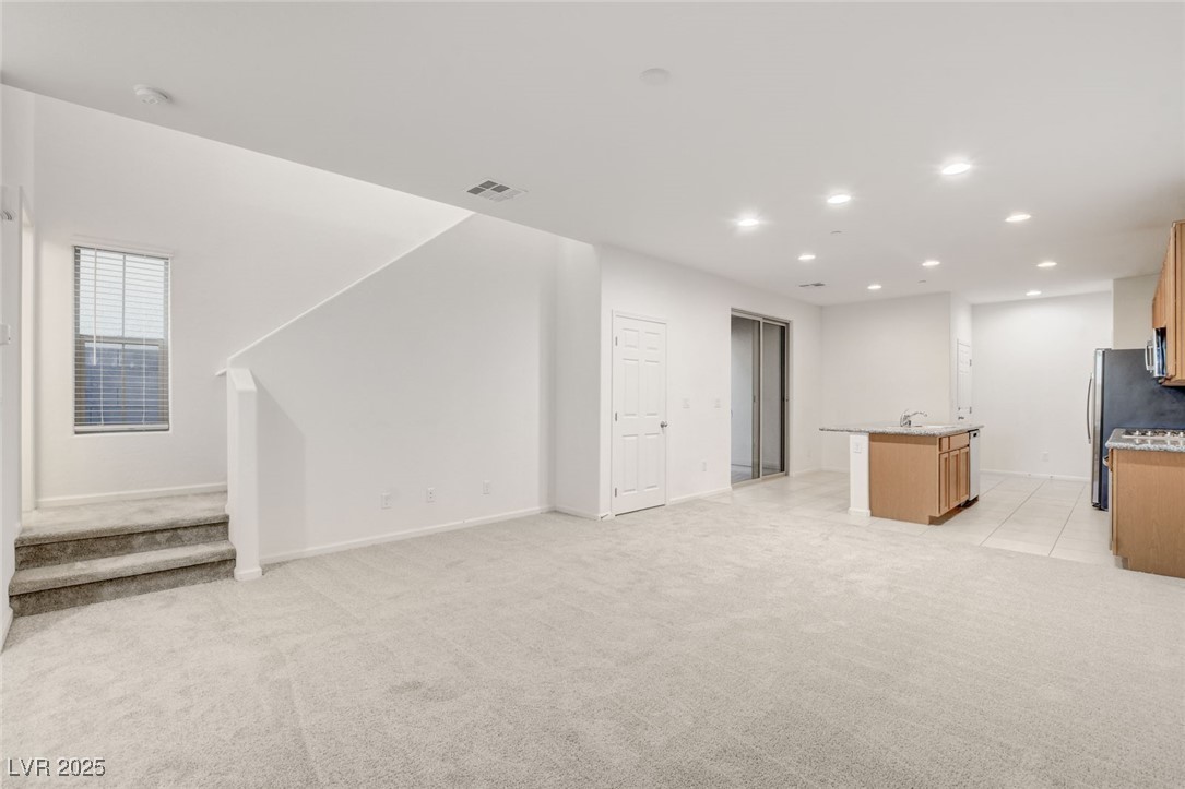 11680 Hamilton Lake Avenue Las Vegas, NV 89138 - Photo 11 of 49