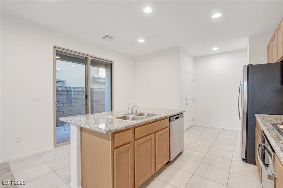 11680 Hamilton Lake Avenue Las Vegas, NV 89138 - Photo 17 of 49