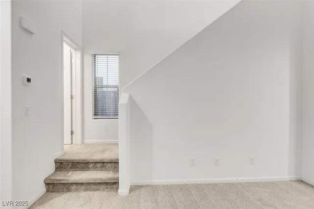 $2,295 | 11680 Hamilton Lake Avenue, Las Vegas, NV 89138