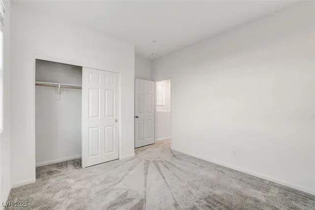 $2,295 | 11680 Hamilton Lake Avenue, Las Vegas, NV 89138