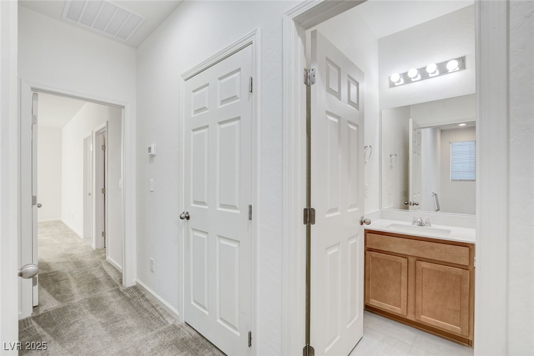 11680 Hamilton Lake Avenue Las Vegas, NV 89138 - Photo 27 of 49