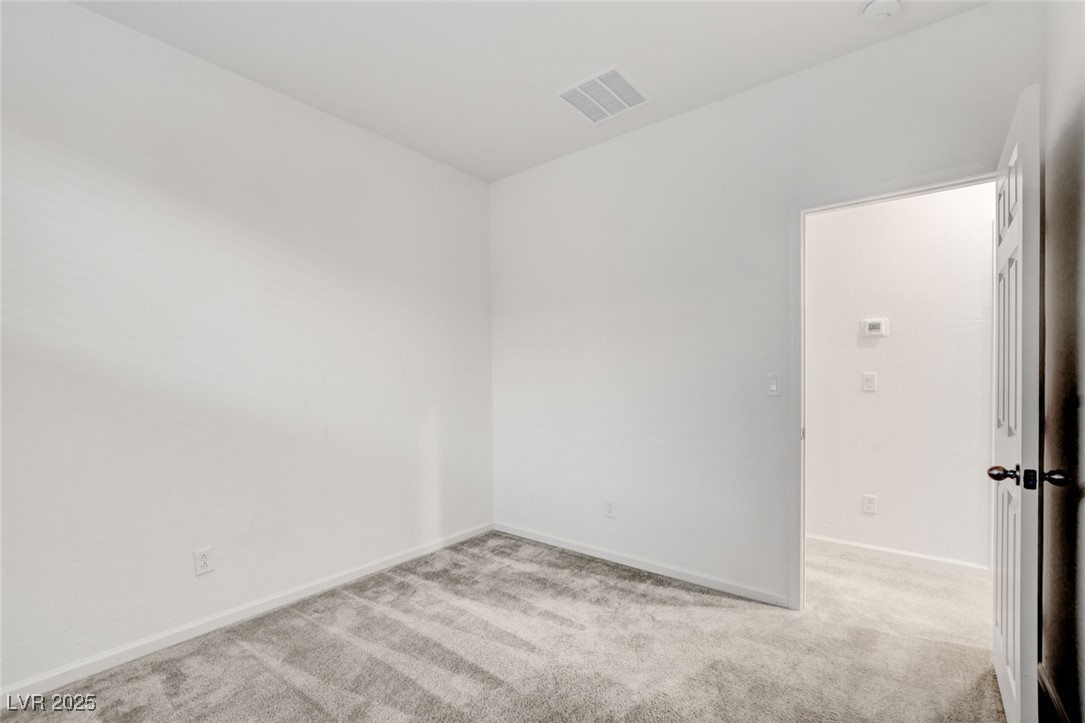 11680 Hamilton Lake Avenue Las Vegas, NV 89138 - Photo 32 of 49