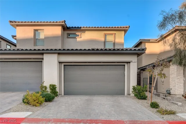 $2,295 | 11680 Hamilton Lake Avenue, Las Vegas, NV 89138