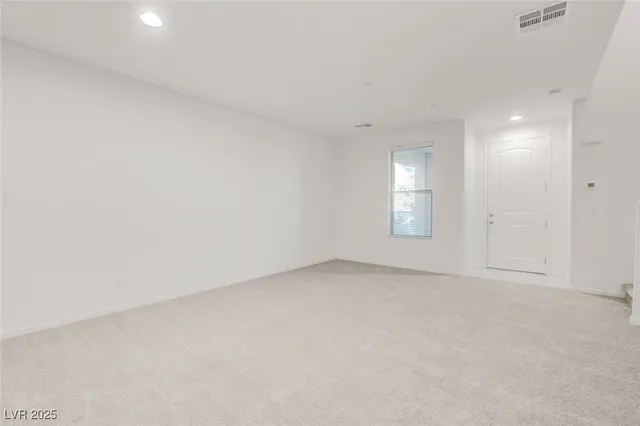 $2,295 | 11680 Hamilton Lake Avenue, Las Vegas, NV 89138