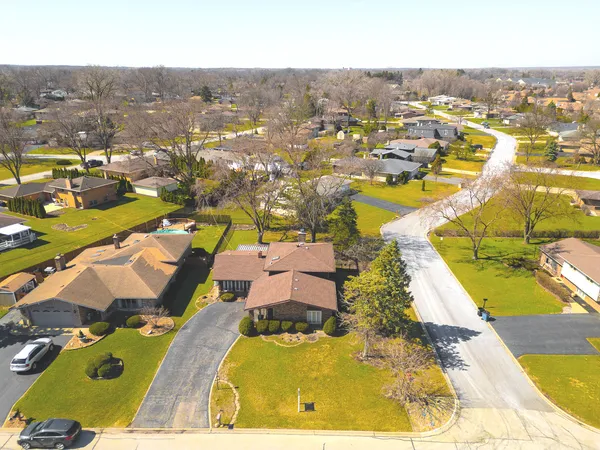 $409,000 | 12300 South Austin Avenue, Palos Heights, IL 60463