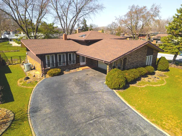 $409,000 | 12300 South Austin Avenue, Palos Heights, IL 60463