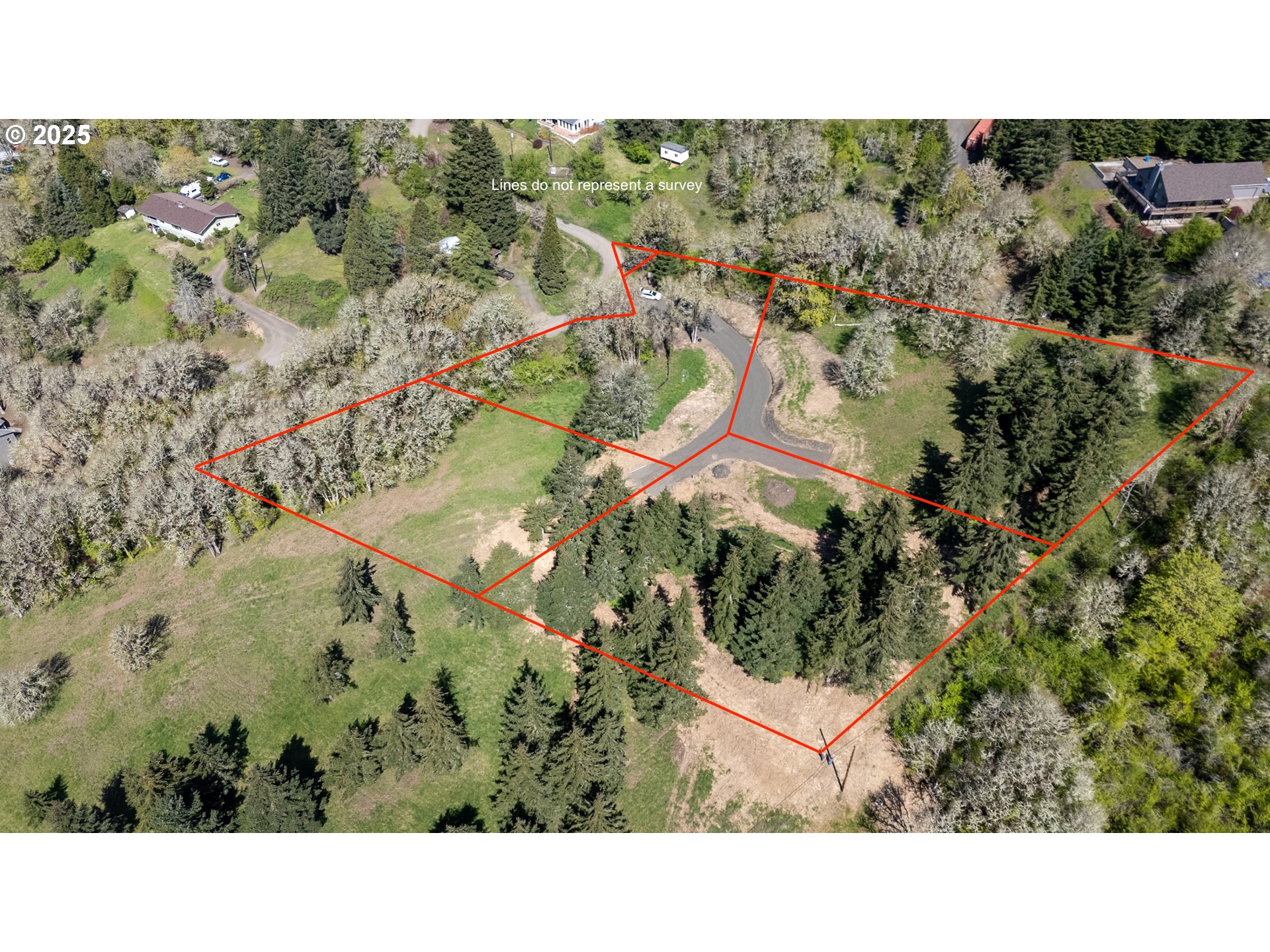 Center, Unit 2 Sheridan, OR 97378 - Photo 17 of 30 a view of a city