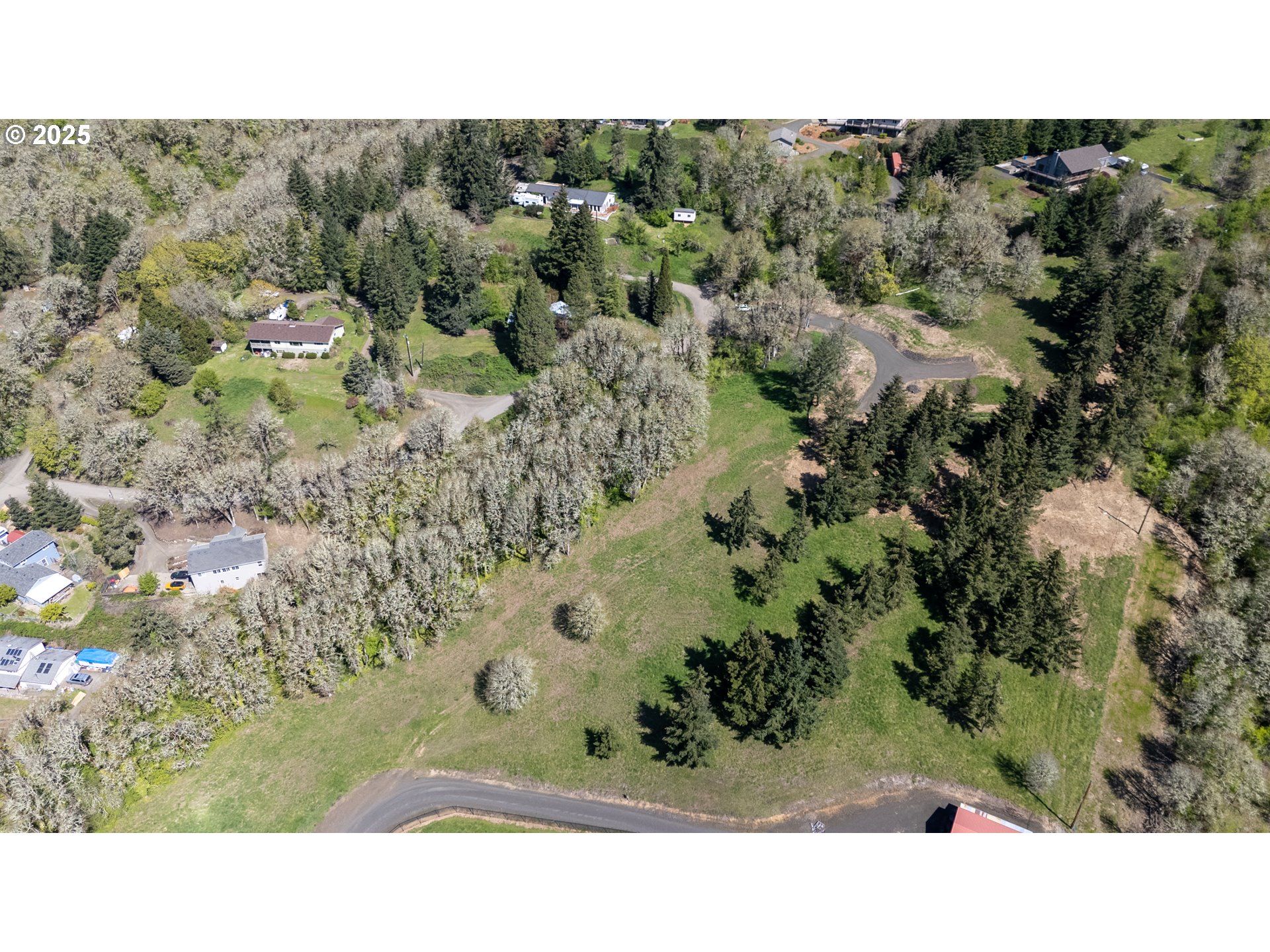 Center, Unit 2 Sheridan, OR 97378 - Photo 26 of 30 a picture of a park