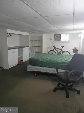 a view of a livingroom with furniture