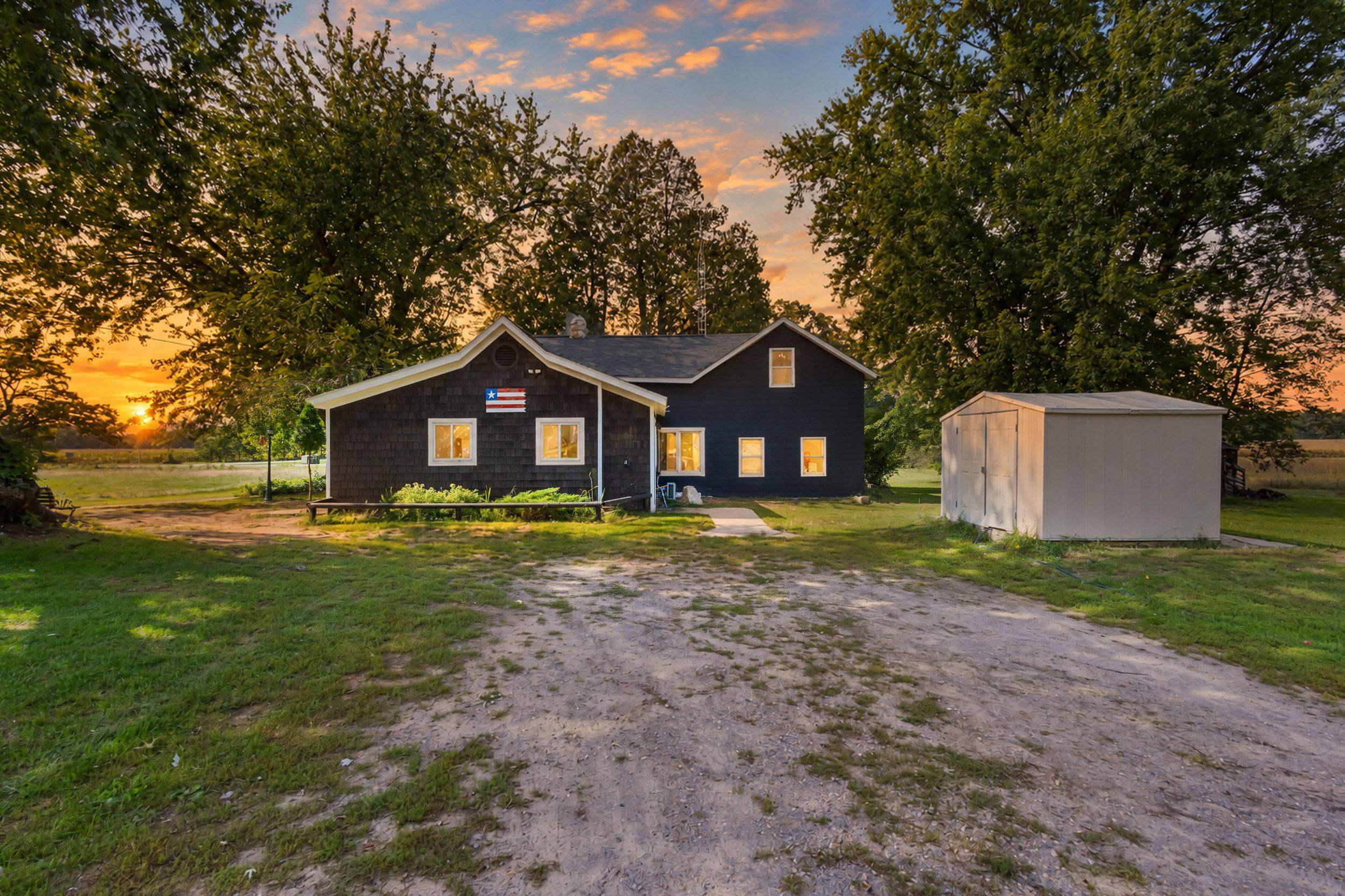 1446 County Rd Z Arkdale, WI 54613 - Photo 3 of 66 Gallery Image 3