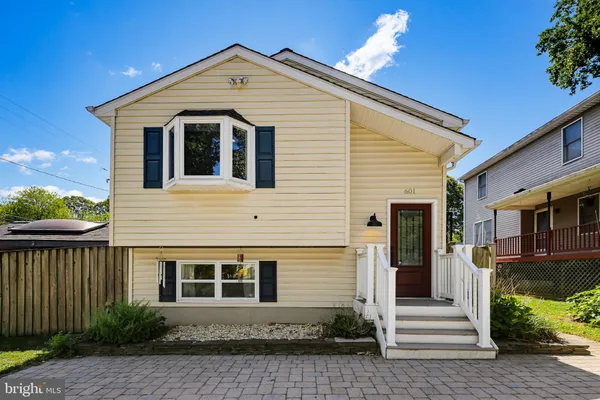 $549,900 | 601 Center Drive, Severna Park, MD 21146