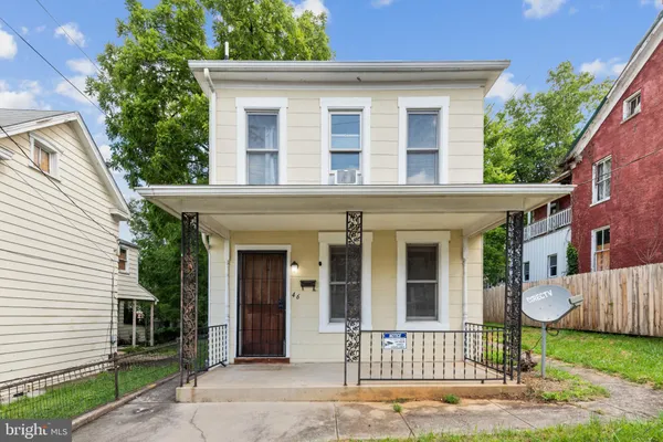 $1,700 | 46 Charles Street, Hagerstown, MD 21740