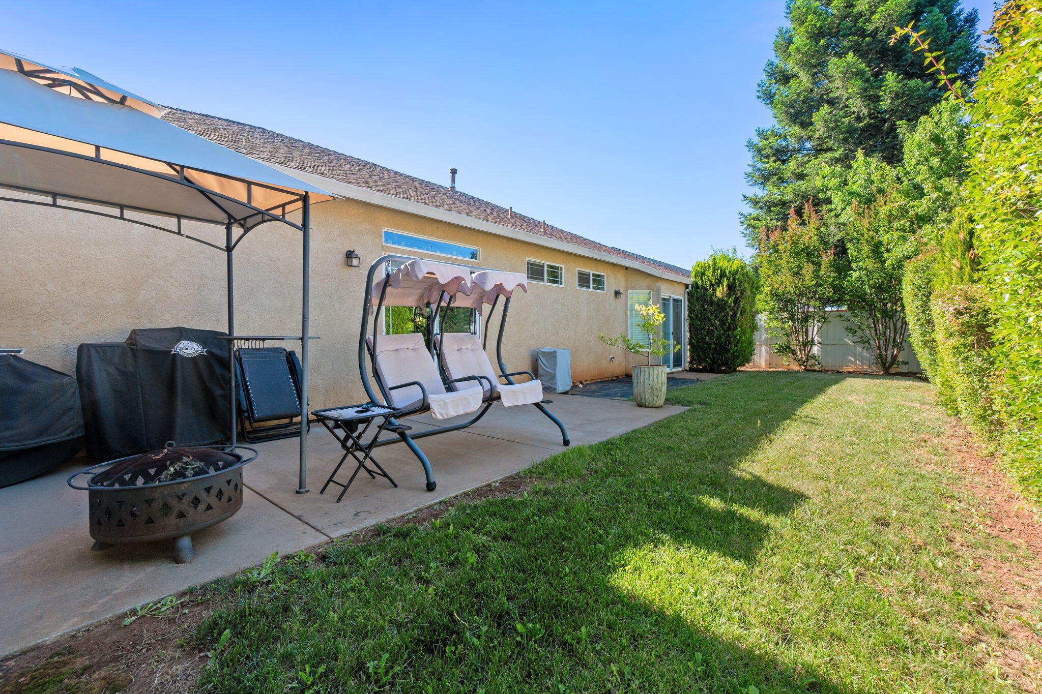 3495 Denali Street Redding, CA 96002 - Photo 21 of 27 33-web-or-mls-BiggerFlow Real Estate Med
