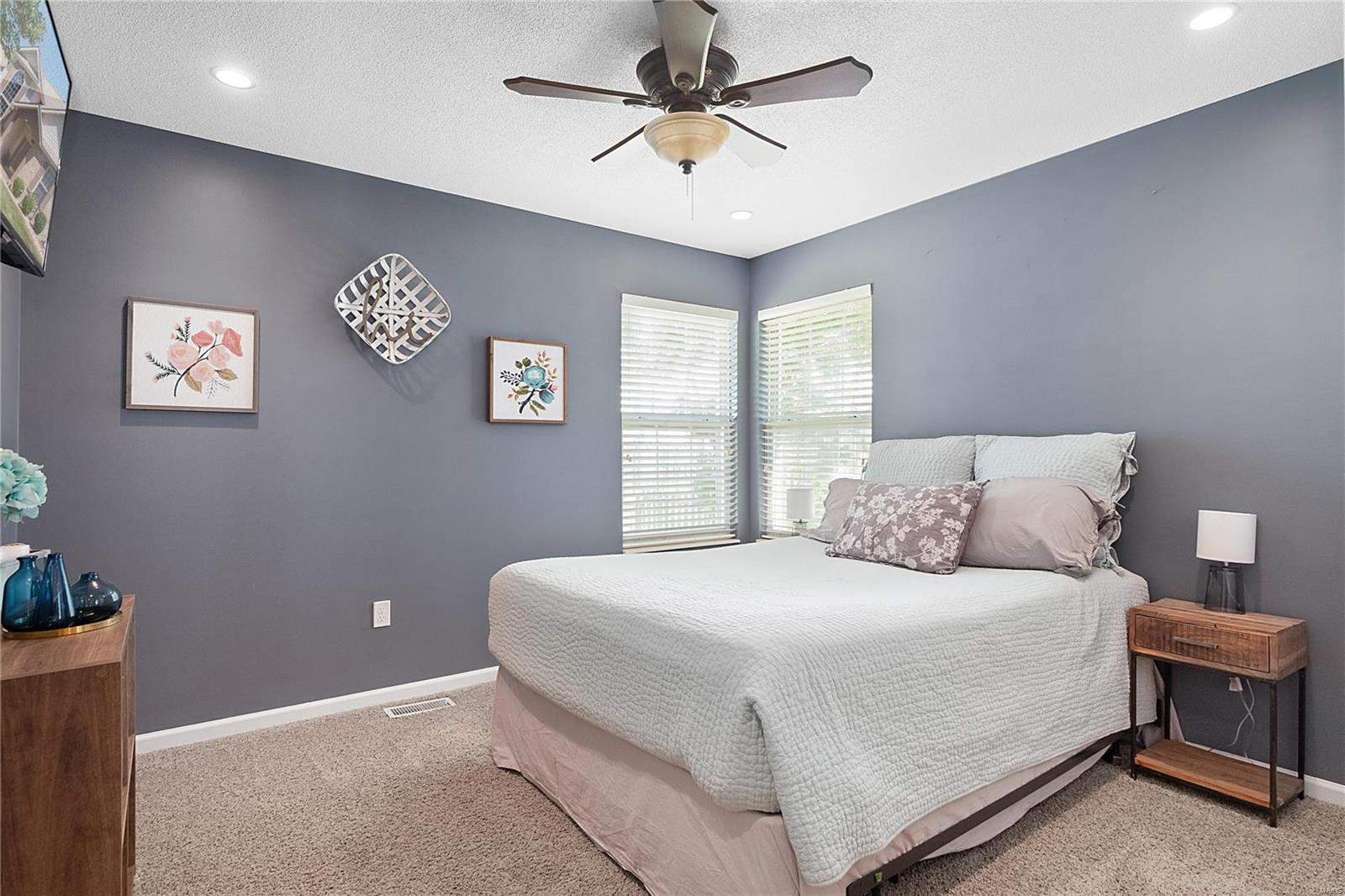 3233 Hunters Way Belleville, IL 62221 - Photo 19 of 40 Gallery Image 19