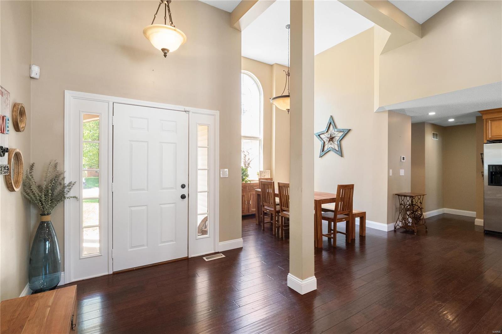 3233 Hunters Way Belleville, IL 62221 - Photo 5 of 40 Gallery Image 5
