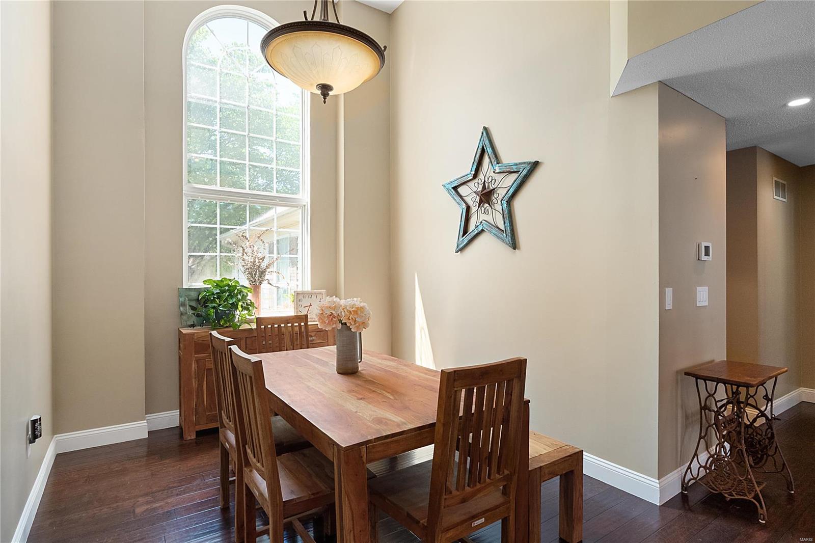 3233 Hunters Way Belleville, IL 62221 - Photo 6 of 40 Gallery Image 6