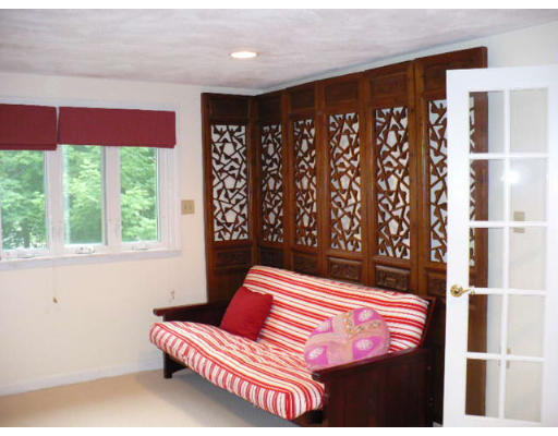 10 Waterhouse Road Belmont, MA 02478 - Photo 3 of 8 Gallery Image 3