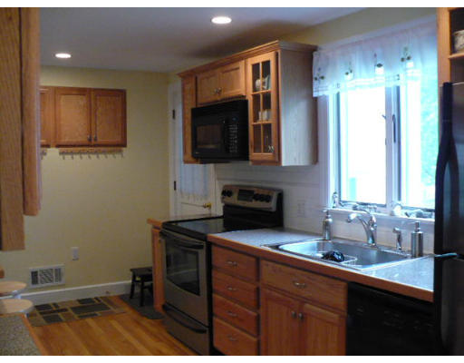 10 Waterhouse Road Belmont, MA 02478 - Photo 5 of 8 Gallery Image 5
