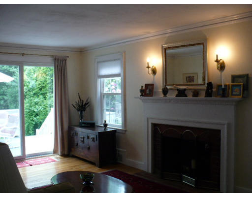 10 Waterhouse Road Belmont, MA 02478 - Photo 7 of 8 Gallery Image 7