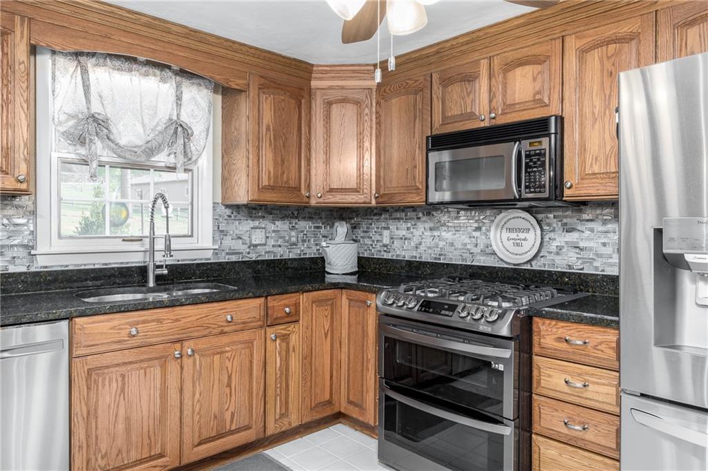 104 Haines Road Washington, PA 15301 - Photo 11 of 34 Gallery Image 11