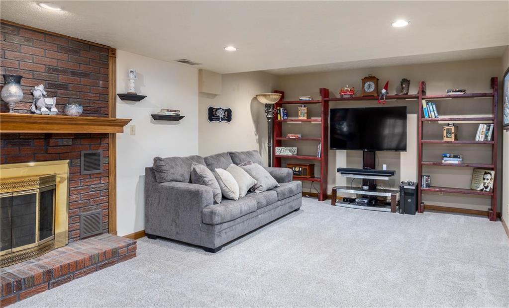 104 Haines Road Washington, PA 15301 - Photo 21 of 34 Gallery Image 21
