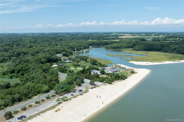 $3,600 | 795 Pine Tree Road, Cutchogue, NY 11935