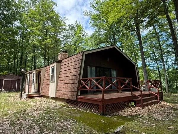 $185,000 | 237 Quail Boulevard, Roscommon, MI 48653