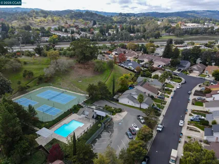 $849,000 | 4962 Shadowfalls Drive, Martinez, CA 94553