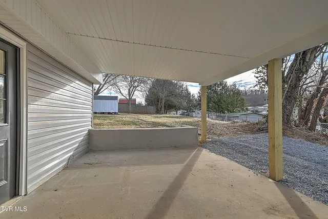 $219,900 | 918 South Cedar Avenue, Elizabethton, TN 37643