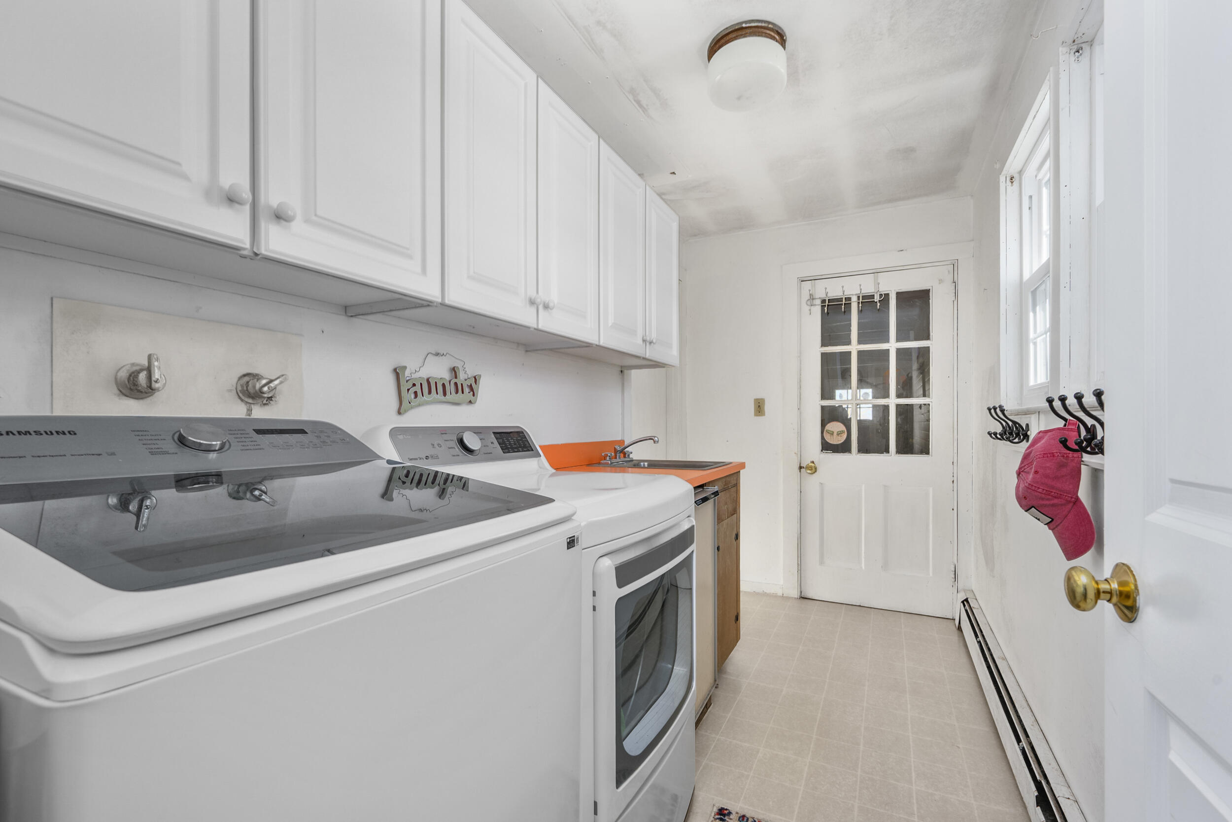 46 Washington Avenue Hyannis Port, MA 02601 - Photo 18 of 75 Laundry Room