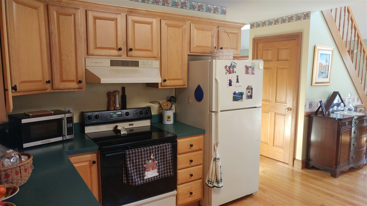 201 Crane Brook Road Langdon, NH 03602 - Photo 2 of 24