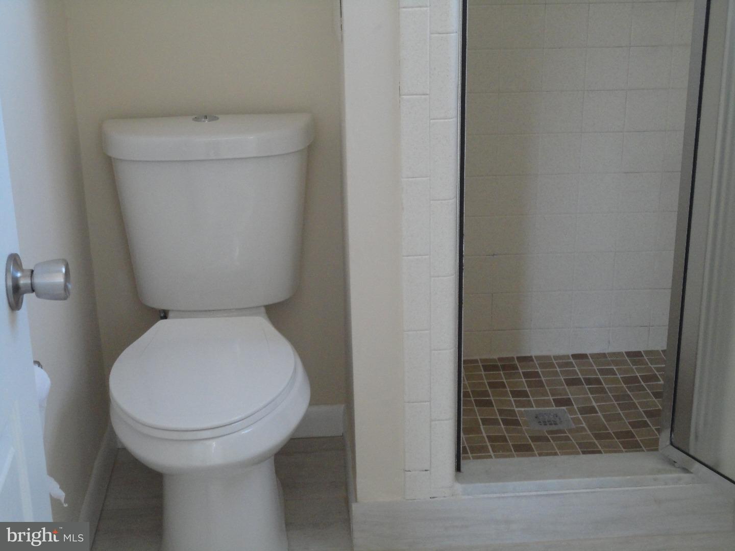 727 Newtown Road Warminster, PA 18974 - Photo 21 of 23 Bathroom