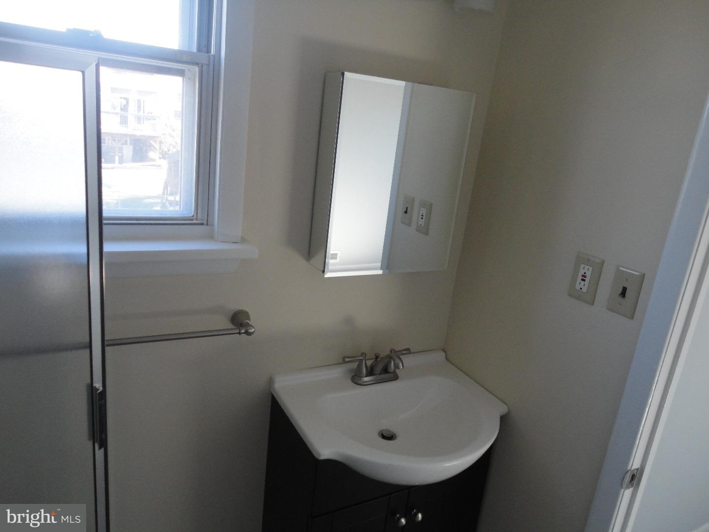727 Newtown Road Warminster, PA 18974 - Photo 9 of 23 Bathroom