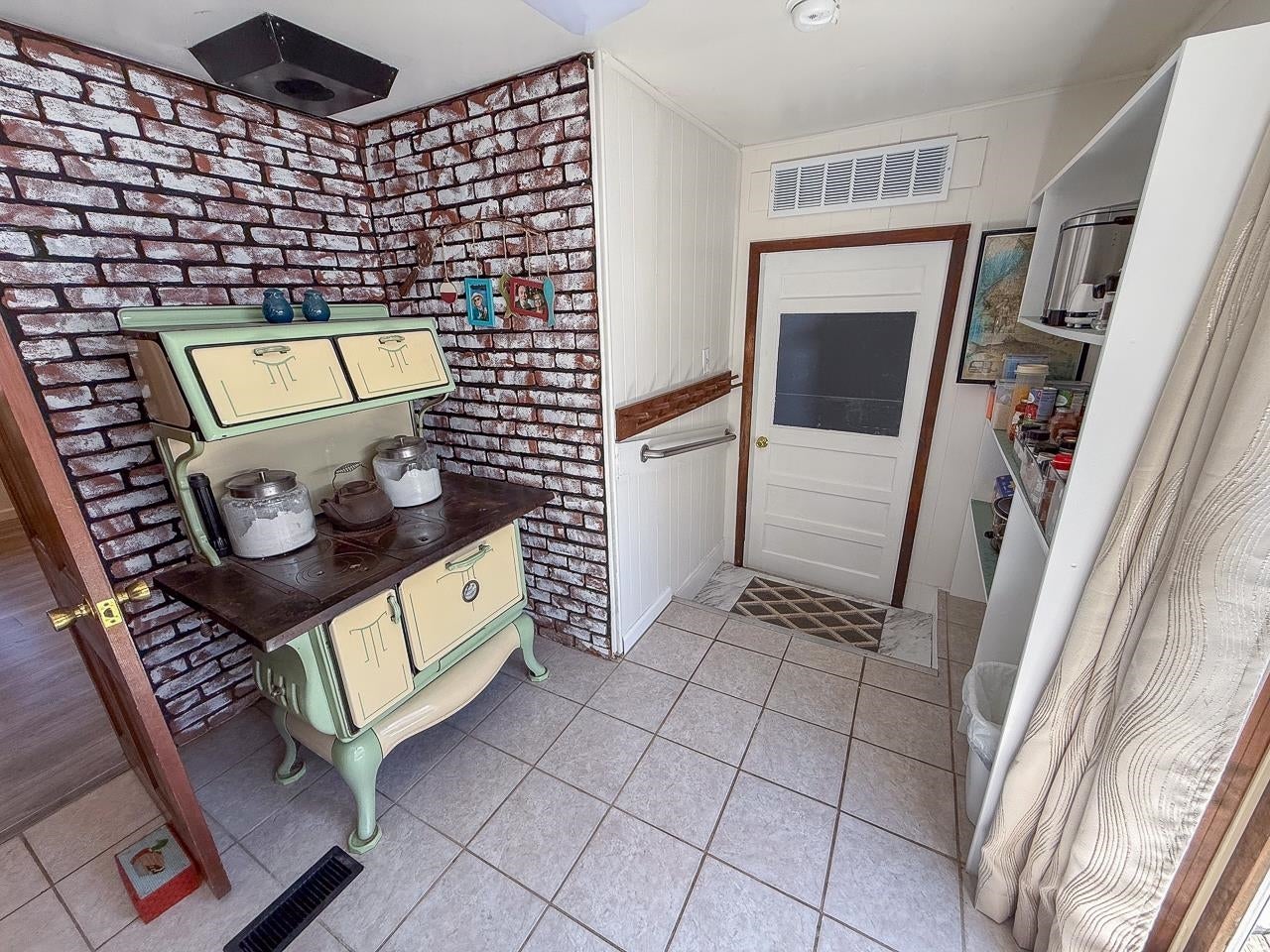4121 West Shaffer Road Coleman, MI 48618 - Photo 12 of 36 Gallery Image 12