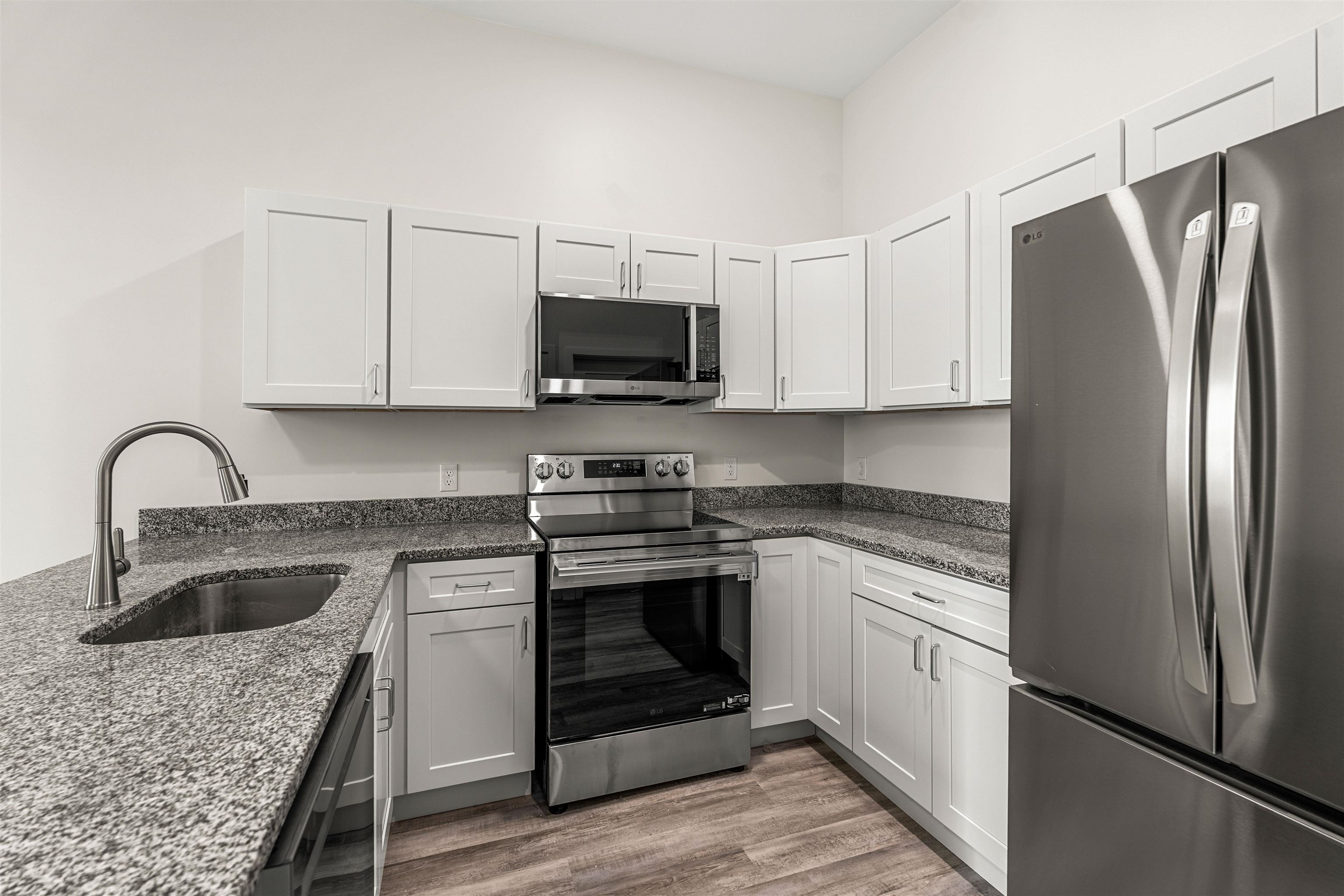 85 Water Street, Unit #5 Exeter, NH 03833 - Photo 14 of 18 Gallery Image 14