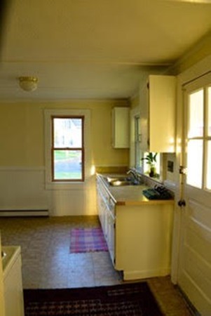 883 Bay Road Amherst, MA 01002 - Photo 9 of 28