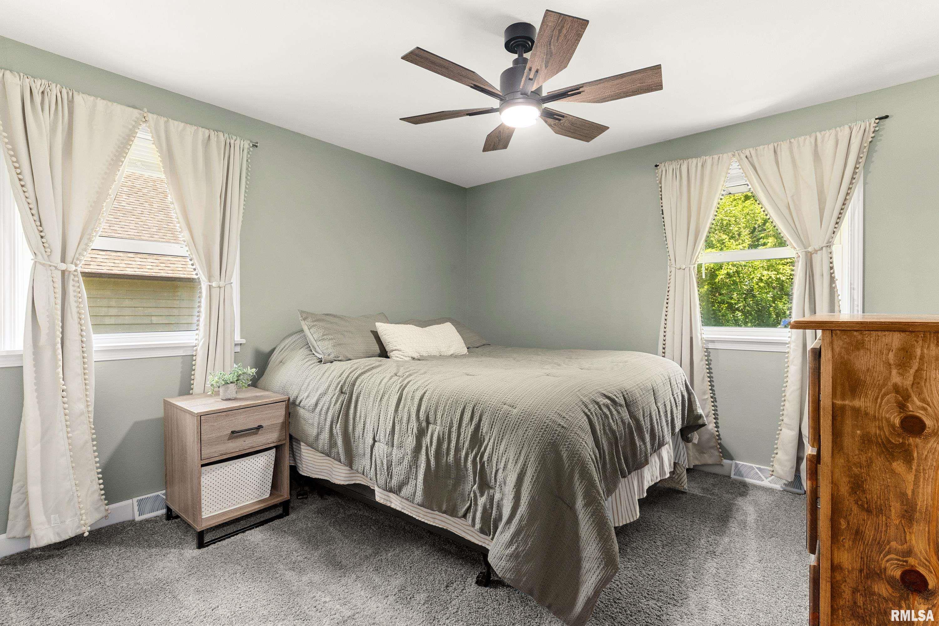 1114 South Main Street Washington, IL 61571 - Photo 15 of 38